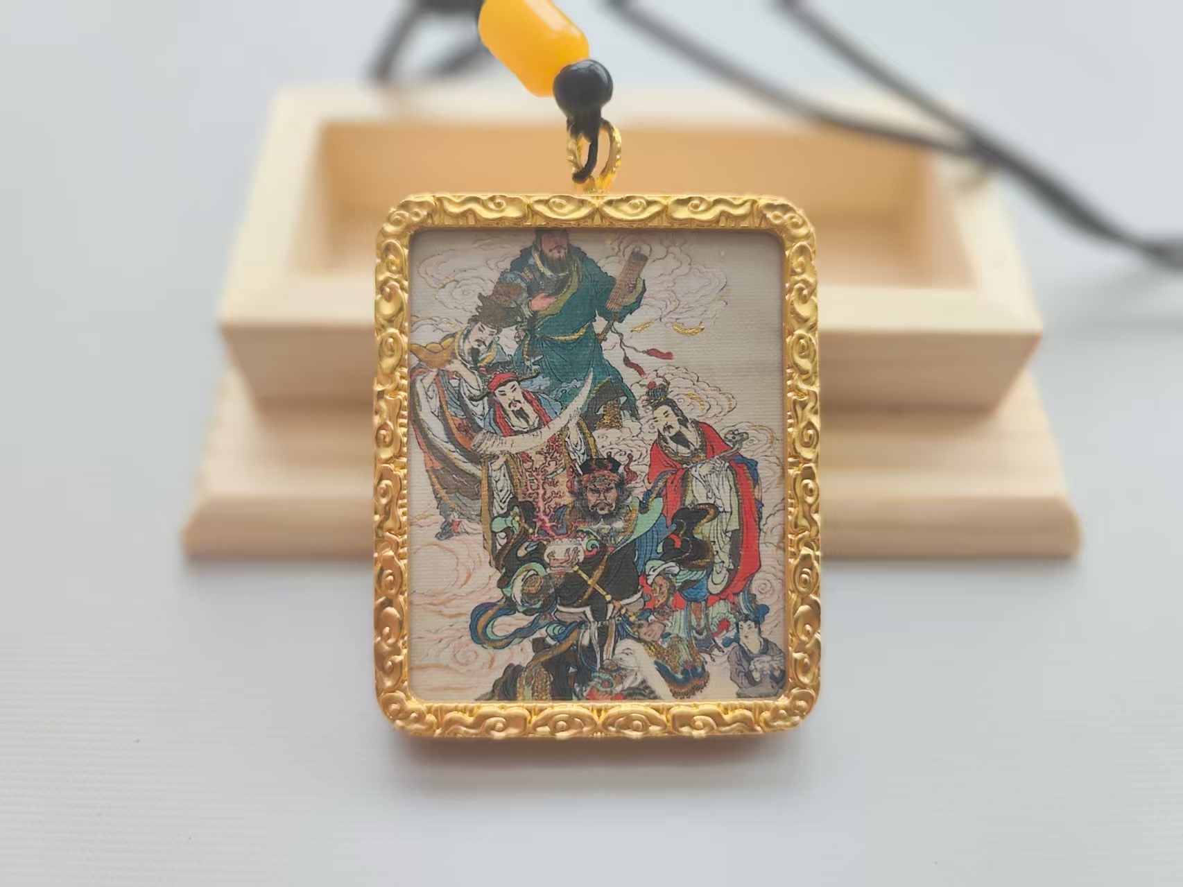 Five-way God of Wealth thangka - Image 4