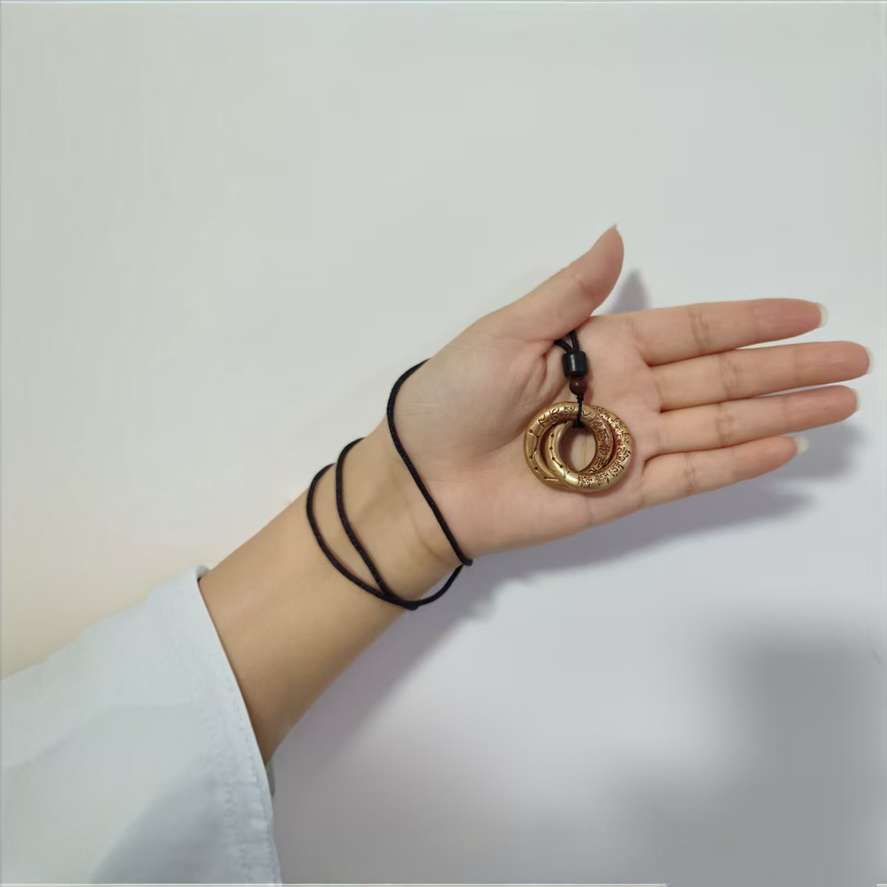 Qiankun Ring Necklace - Image 2